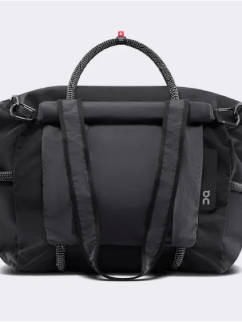 On Running Black 40L bag with Padded Straps